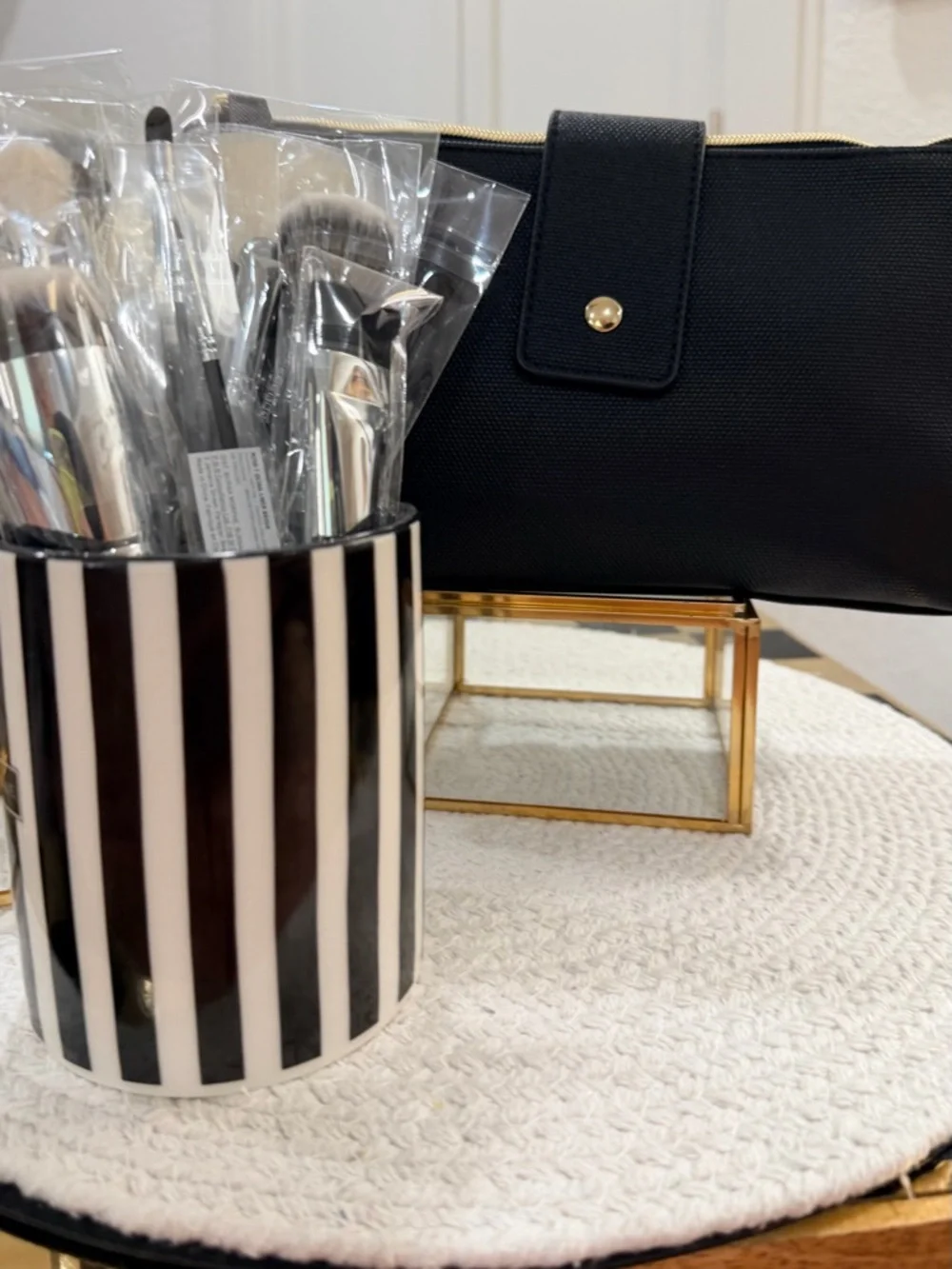 10 Piece Black/Silver Morphe Makeup Brush Set & Lancôme Paris Cosmetic Bag- New✨